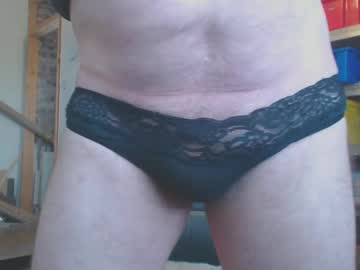 Tonsk Chaturbate stream image from July 16, 2025