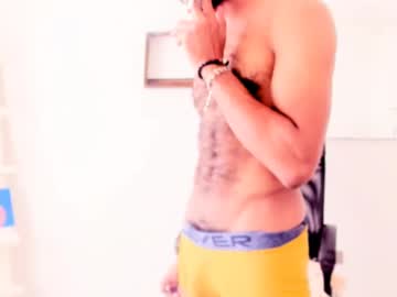 Bruce_1111 Chaturbate stream image from July 16, 2025