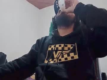 Guynextdoor122 Chaturbate stream image from July 16, 2025