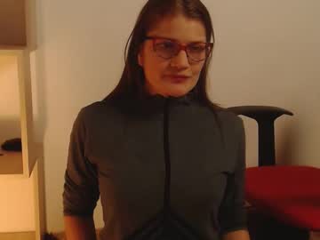 Camila_Ventura Chaturbate stream image from July 16, 2025