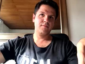 Cristopher3042 Chaturbate stream image from July 16, 2025