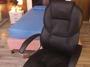 Pettit_Courtny Chaturbate stream image from July 16, 2025
