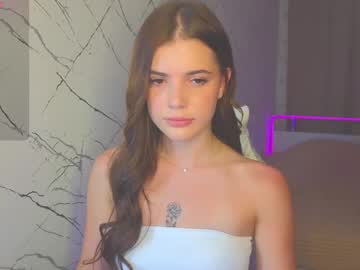 Adri_Dream Chaturbate stream image from July 16, 2025