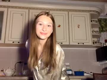 Bloody_Petal Chaturbate stream image from July 16, 2025