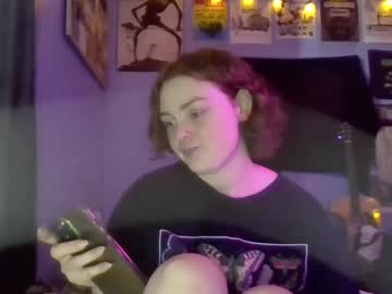 Daddysgirlaspyn Chaturbate stream image from July 16, 2025