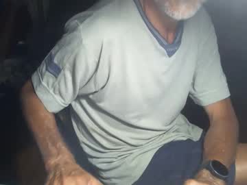 Mikatza Chaturbate stream image from July 16, 2025