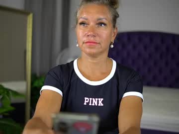 Violet_Adler Chaturbate stream image from July 16, 2025