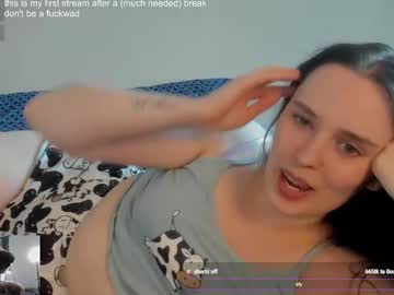 Andi_Bird Chaturbate stream image from July 16, 2025