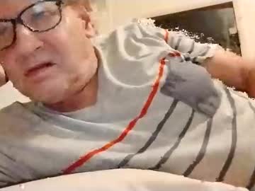 Straddlemy Chaturbate stream image from July 17, 2025