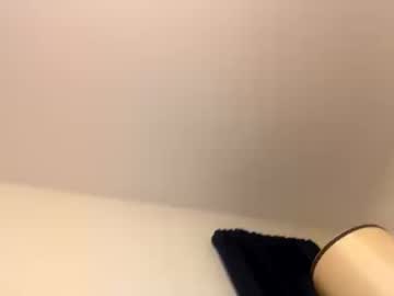 Bubbles199019 Chaturbate stream image from July 17, 2025