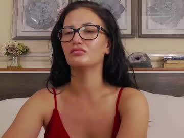 Hellendesire Chaturbate stream image from July 17, 2025