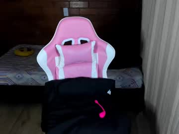 Hannarose31 Chaturbate stream image from July 17, 2025