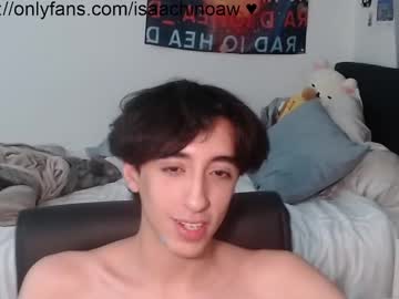 Isaacchinoaw Chaturbate stream image from July 17, 2025