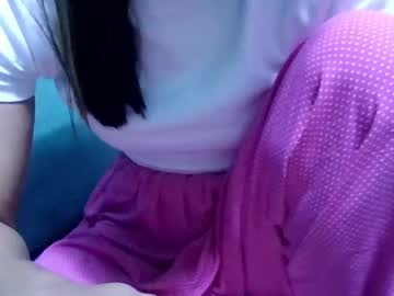 Prettygurlllll Chaturbate stream image from July 17, 2025