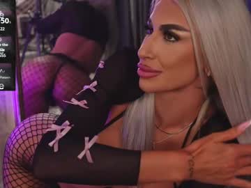 Karlabart Chaturbate stream image from July 17, 2025