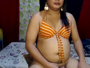 Urasiandominaxx Chaturbate stream image from July 17, 2025