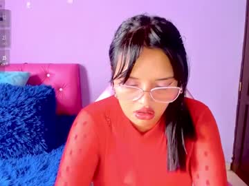 Cristaln07 Chaturbate stream image from July 17, 2025