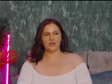 Ivyraay Chaturbate stream image from July 17, 2025