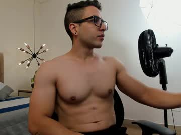 Luca_Morettii Chaturbate stream image from July 17, 2025