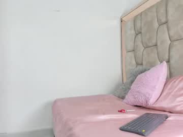 Zoe_Ivanov_ Chaturbate stream image from July 17, 2025