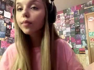 Secret_Halo Chaturbate stream image from July 17, 2025