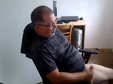 Vetrelec321 Chaturbate stream image from July 17, 2025