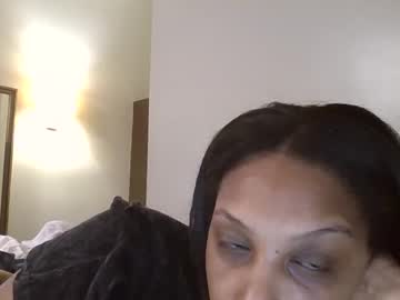 Yumnum3 Chaturbate stream image from July 17, 2025