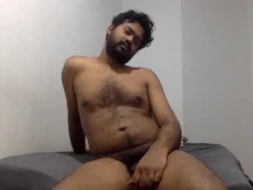 Aggaggs Chaturbate stream image from July 17, 2025