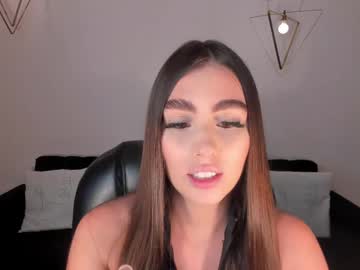Dolcieelliot Chaturbate stream image from July 17, 2025