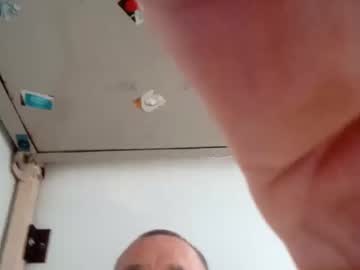 Grownman10 Chaturbate stream image from July 17, 2025