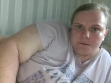 Hollylaeva Chaturbate stream image from July 17, 2025