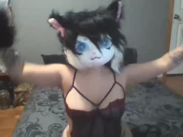 Bloodmoonwolfie88 Chaturbate stream image from July 17, 2025