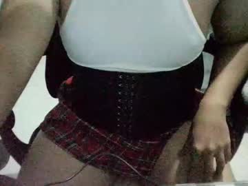 Julianasexy0 stream image from July 17, 2025