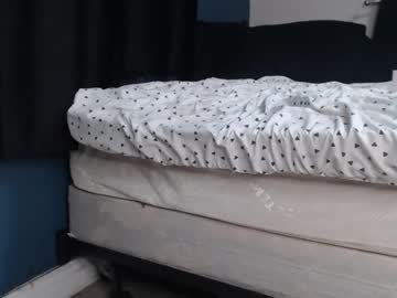 Valhallacouple420 Chaturbate stream image from July 17, 2025