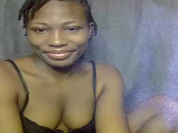 Cherryredcunt Chaturbate stream image from July 17, 2025
