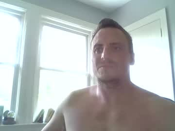 Chillsfguy Chaturbate stream image from July 17, 2025