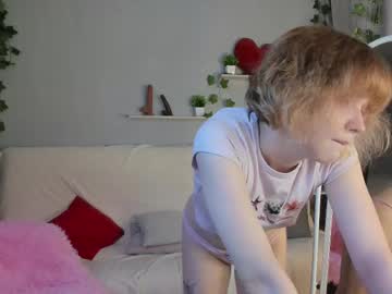 Furi_Curi Chaturbate stream image from July 17, 2025