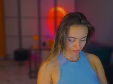 Jennyjansen Chaturbate stream image from July 17, 2025