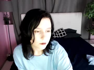 Kasumvoid Chaturbate stream image from July 17, 2025