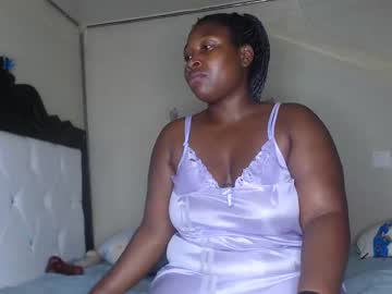 Harriegrovin Chaturbate stream image from July 17, 2025