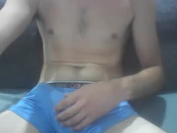 Julien6100 Chaturbate stream image from July 17, 2025