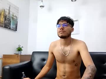 Billy_Curious1 Chaturbate stream image from July 17, 2025