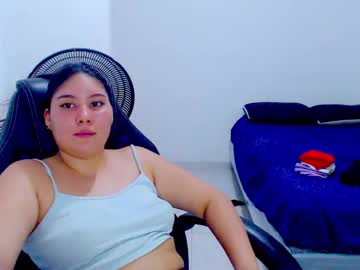 Blumbum Chaturbate stream image from July 17, 2025