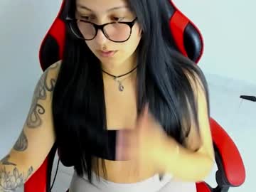 Dave_And_Lia Chaturbate stream image from July 18, 2025