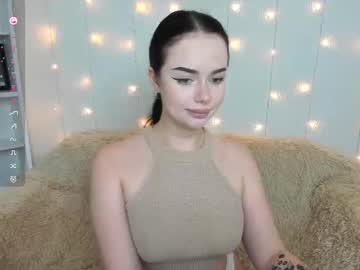 Lori_Hells Chaturbate stream image from July 18, 2025