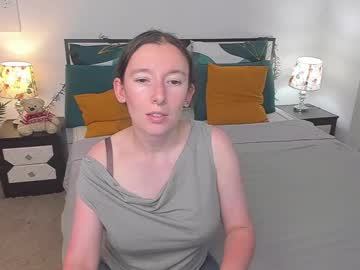 Catherinewalls Chaturbate stream image from July 18, 2025