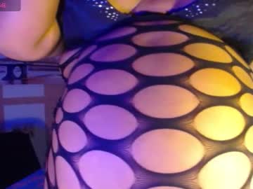Opraxbell Chaturbate stream image from July 18, 2025