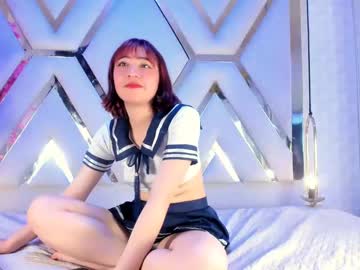 Soojinsnow Chaturbate stream image from July 18, 2025