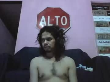 Raku2386 Chaturbate stream image from July 18, 2025