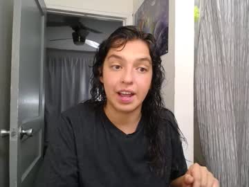 Straightoutthetrailer Chaturbate stream image from July 18, 2025